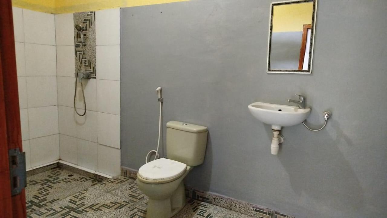 סנרו Tatasya Homestay מראה חיצוני תמונה