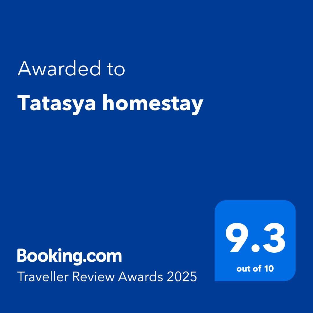 סנרו Tatasya Homestay מראה חיצוני תמונה